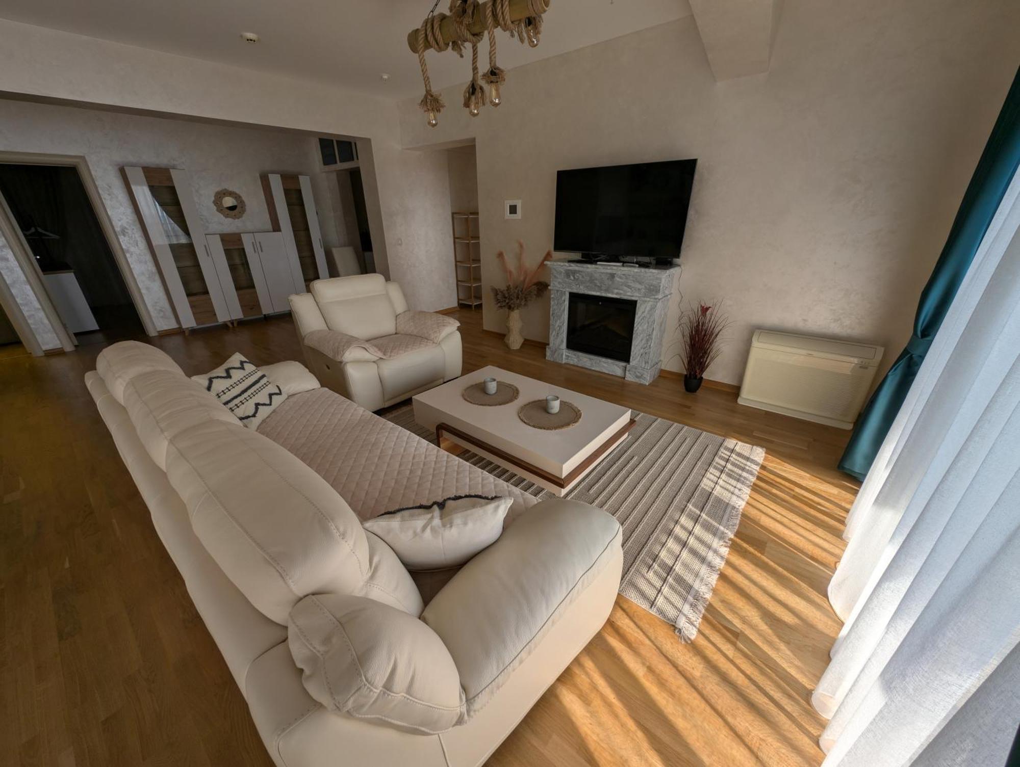 Lux Apartments Harmonia บุดวา ภายนอก รูปภาพ
