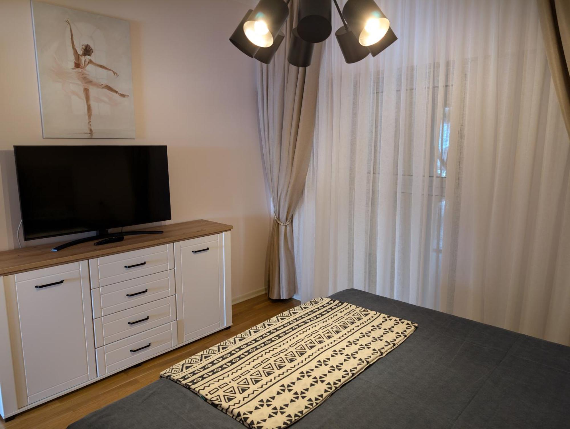 Lux Apartments Harmonia บุดวา ภายนอก รูปภาพ