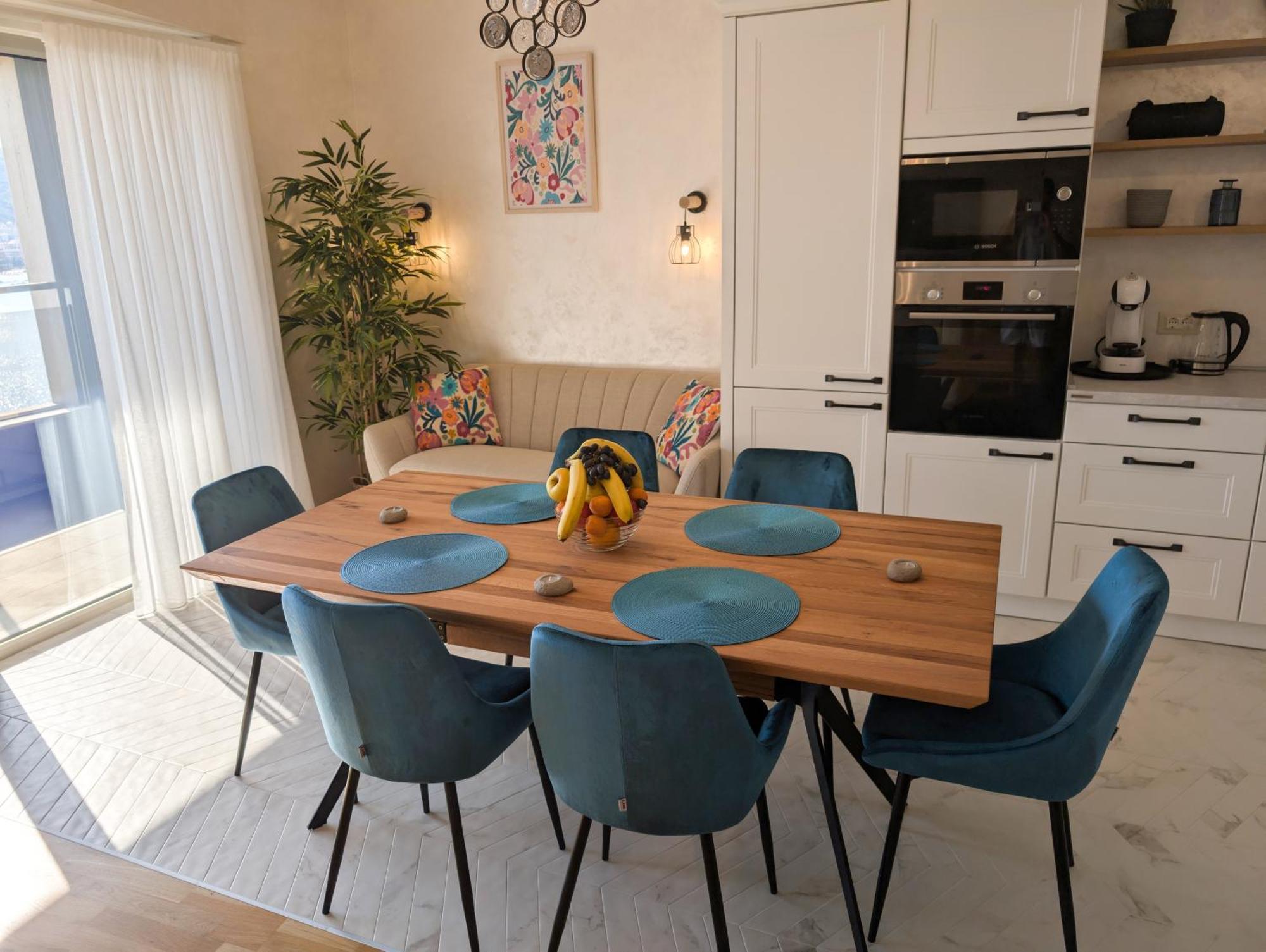 Lux Apartments Harmonia บุดวา ภายนอก รูปภาพ