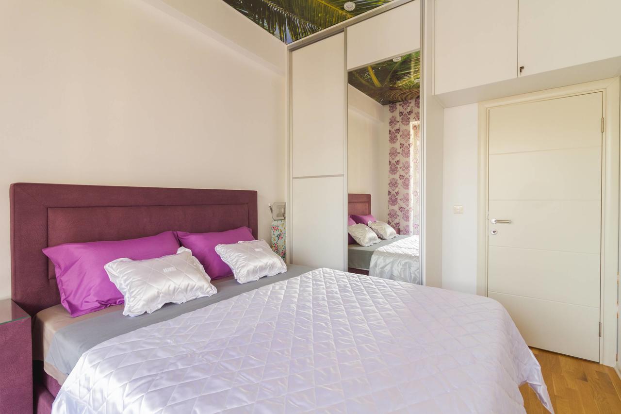 Lux Apartments Harmonia บุดวา ภายนอก รูปภาพ