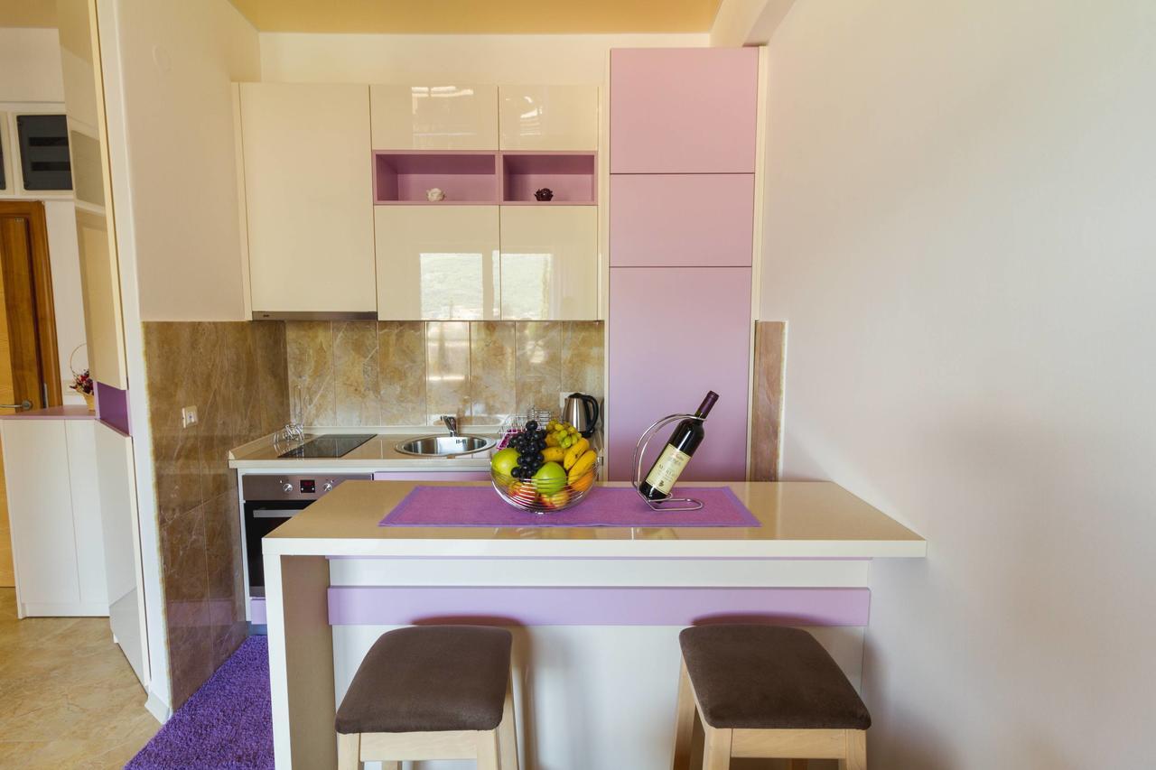 Lux Apartments Harmonia บุดวา ภายนอก รูปภาพ